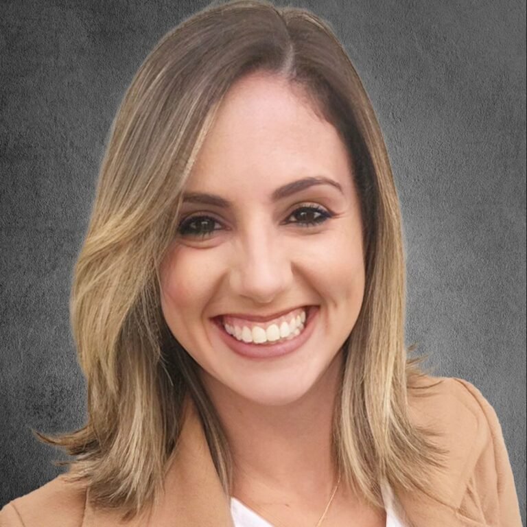 Fernanda-Santiago-Sales